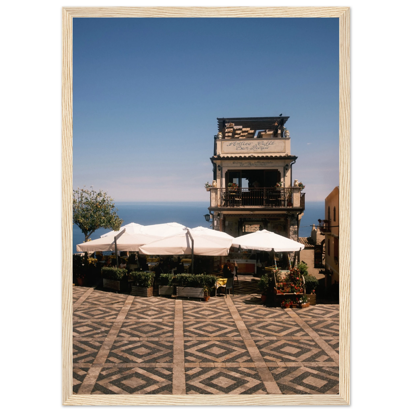 81be66b6-22c3-43b0-8510-75823329ab52