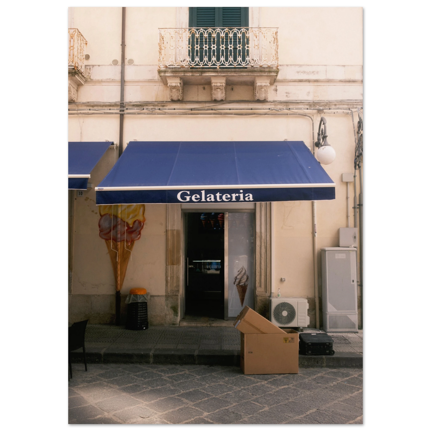 e14f590c-7ea9-4cc3-80e7-38d1363967ec